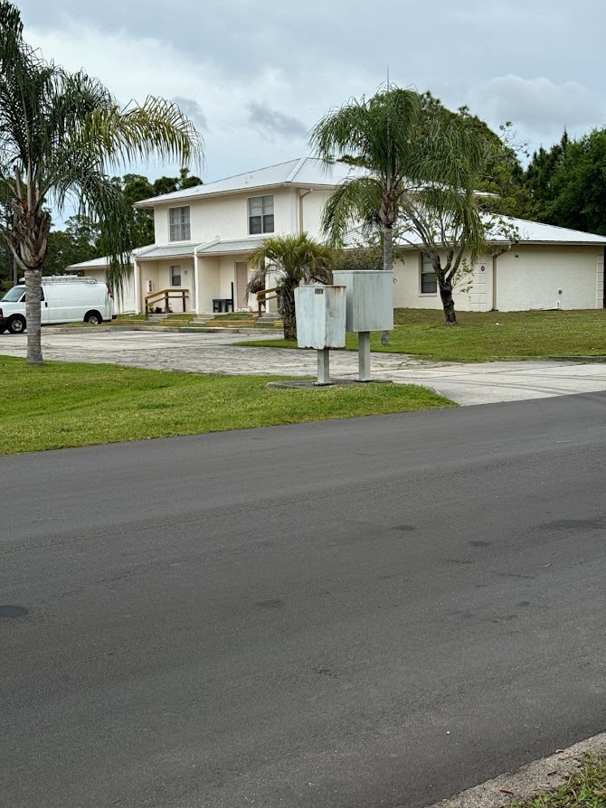 Bldg view from Rd - 1829 Agora Cir SE