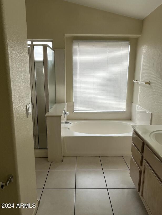 Building Photo - 1831 W Derringer Way