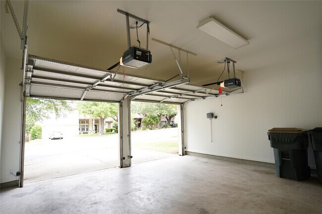 Building Photo - 2604 Sterling Panorama Ct