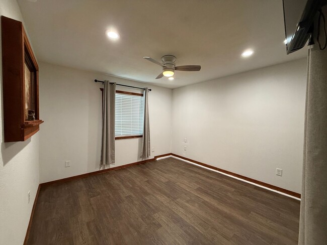 Building Photo - NEW Beautiful 3 Bedroom 1 Bath ADU - Furnished (Unfurnished Negotiable)