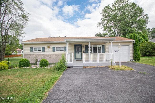 Primary Photo - 3275 Maryvale Dr
