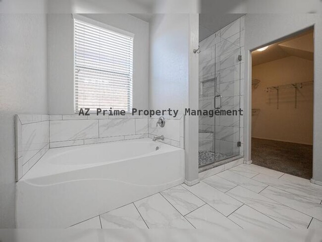 Building Photo - 1861 E Patrick Ln