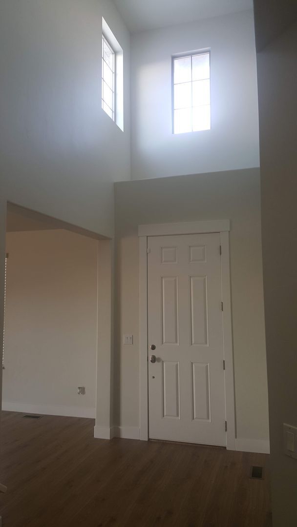 Building Photo - 2861 W 100 S