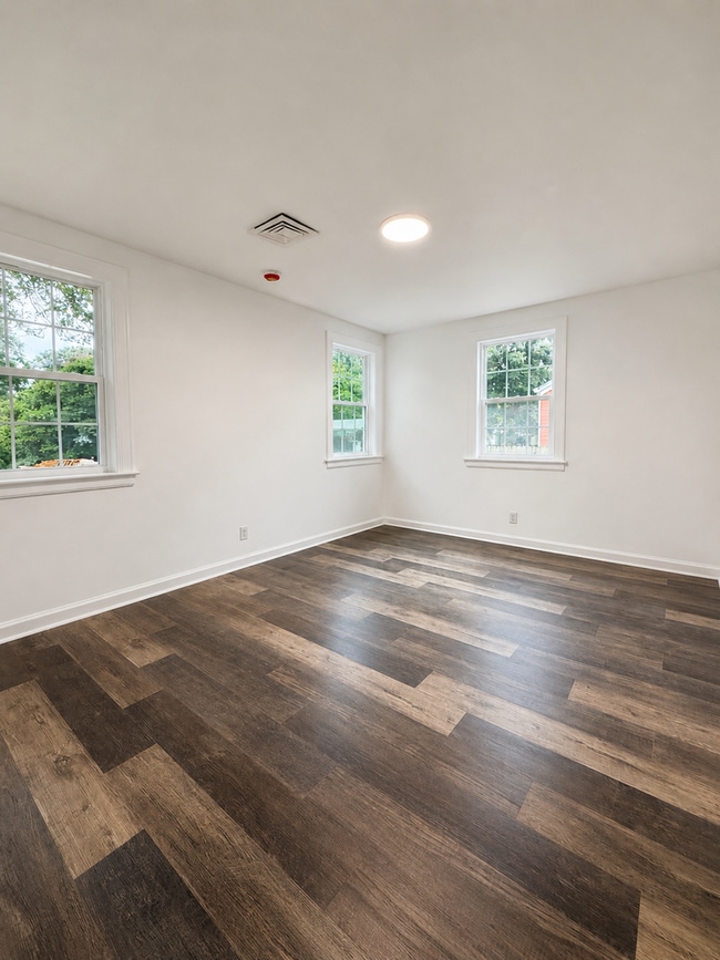 Building Photo - Recently Remodeled Home for Rent!