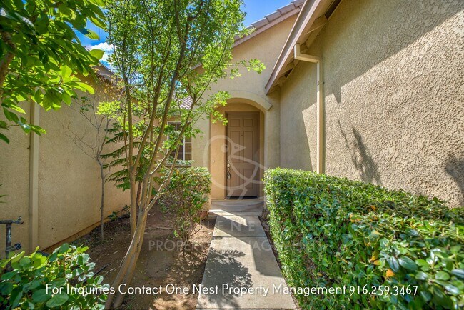 Building Photo - charming 3-bedroom, 2-bathroom single-level home