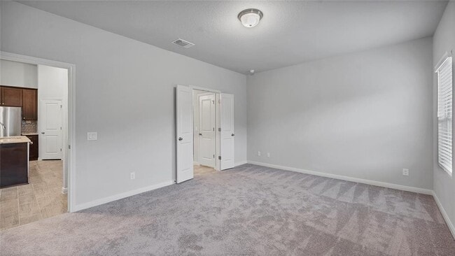 Building Photo - 1941 Colonial Ave