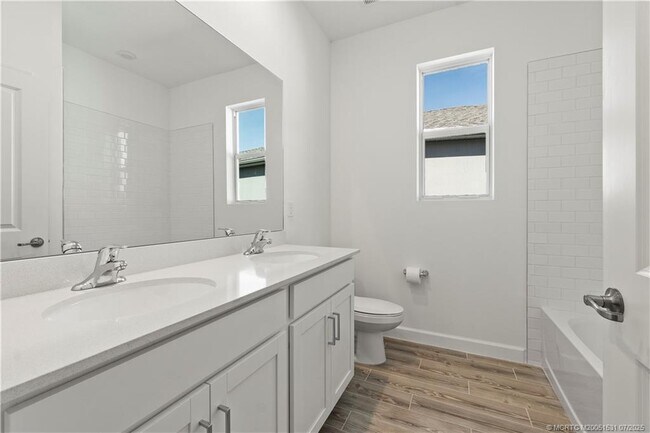 Building Photo - 14135 SW Safi Ter