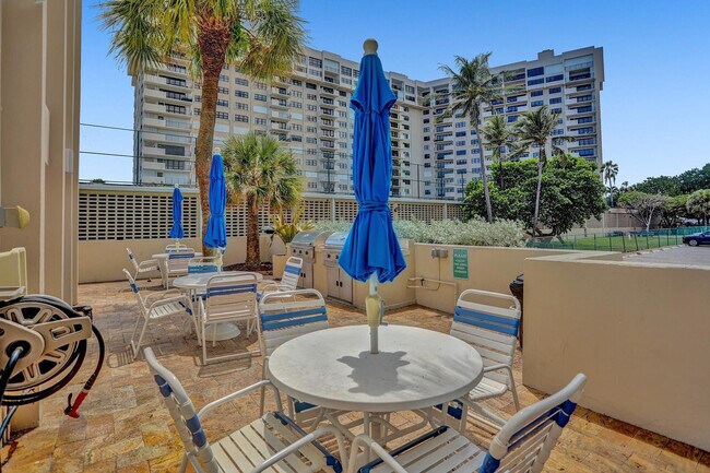 Building Photo - 5200 N Ocean Blvd