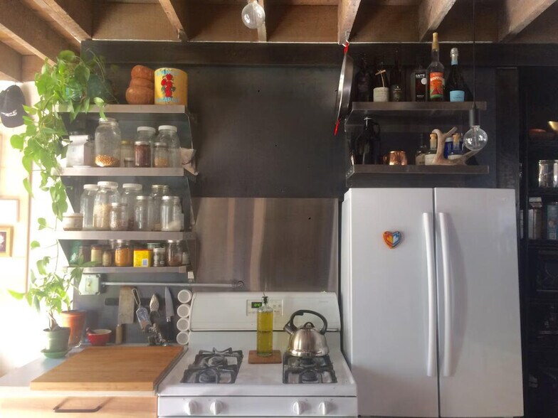 Building Photo - 2900 Champa St