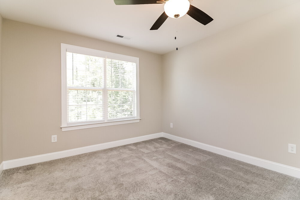 Building Photo - 355 Alcock Ln