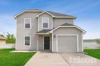 Building Photo - 5003 Hauna Ln