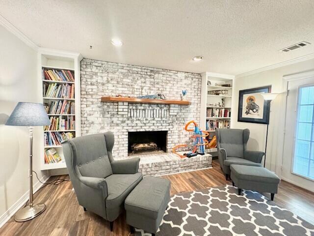 Building Photo - 620 Grenada Way