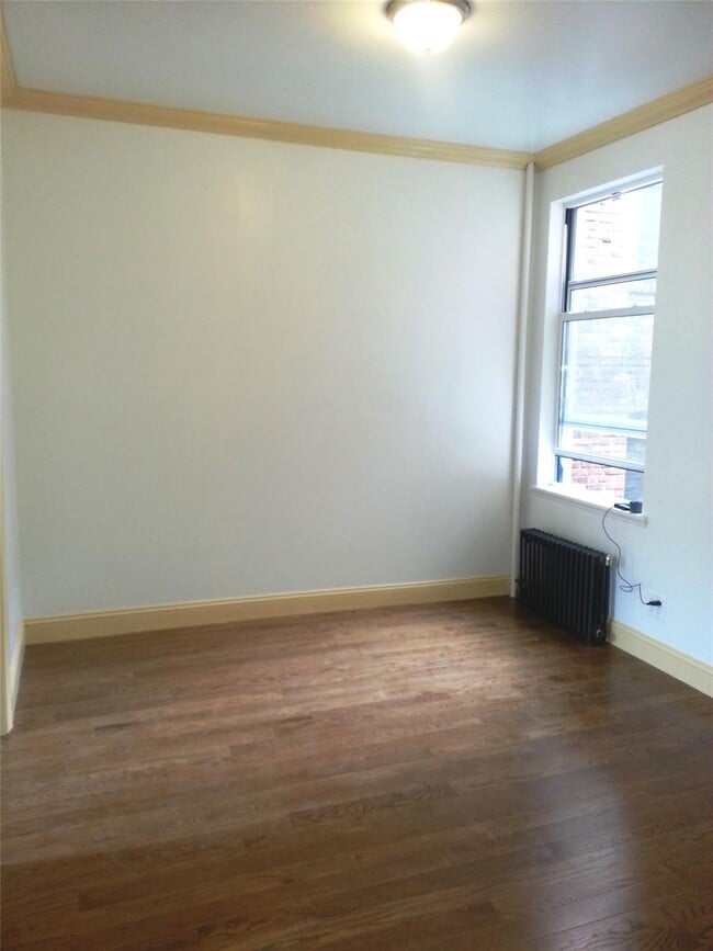 Building Photo - 45-37 40th St