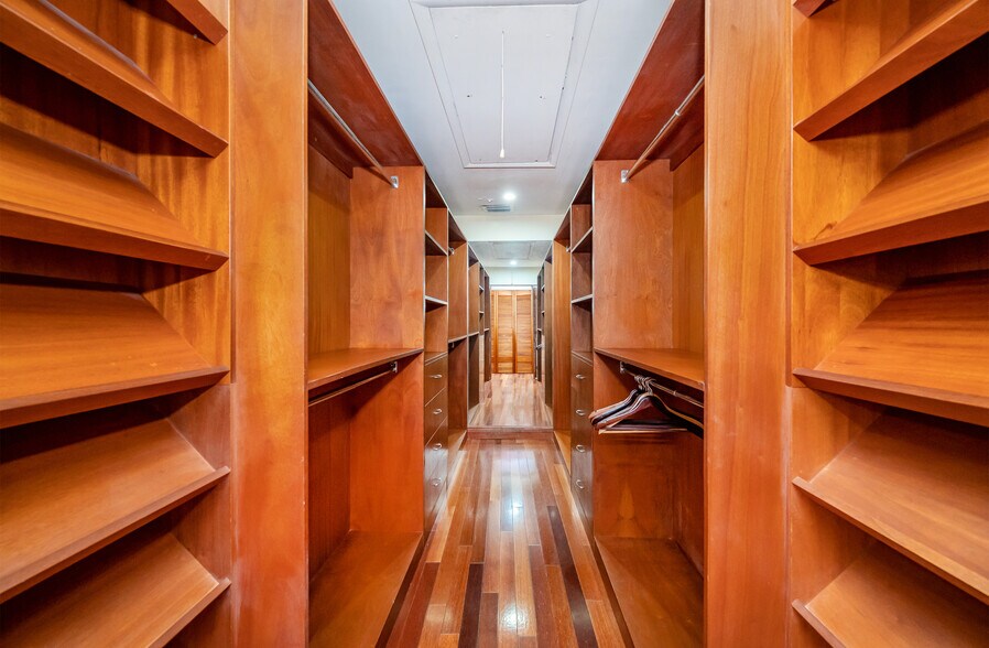 Building Photo - 4725 NW 103rd Ct