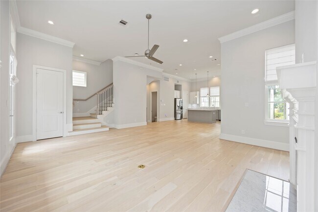 Building Photo - 610 Delmar St