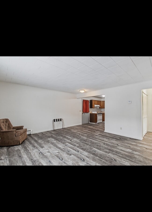 Building Photo - Waterville Post Office