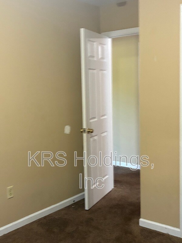 Building Photo - 1262 Old Windmill Cir