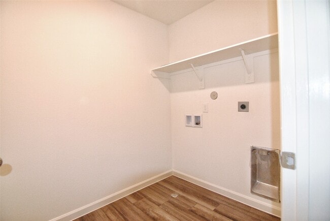 Building Photo - 1052 Water Oak Ln