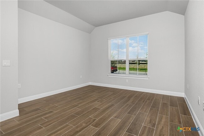 Building Photo - 1447 Dancing Oak Ln