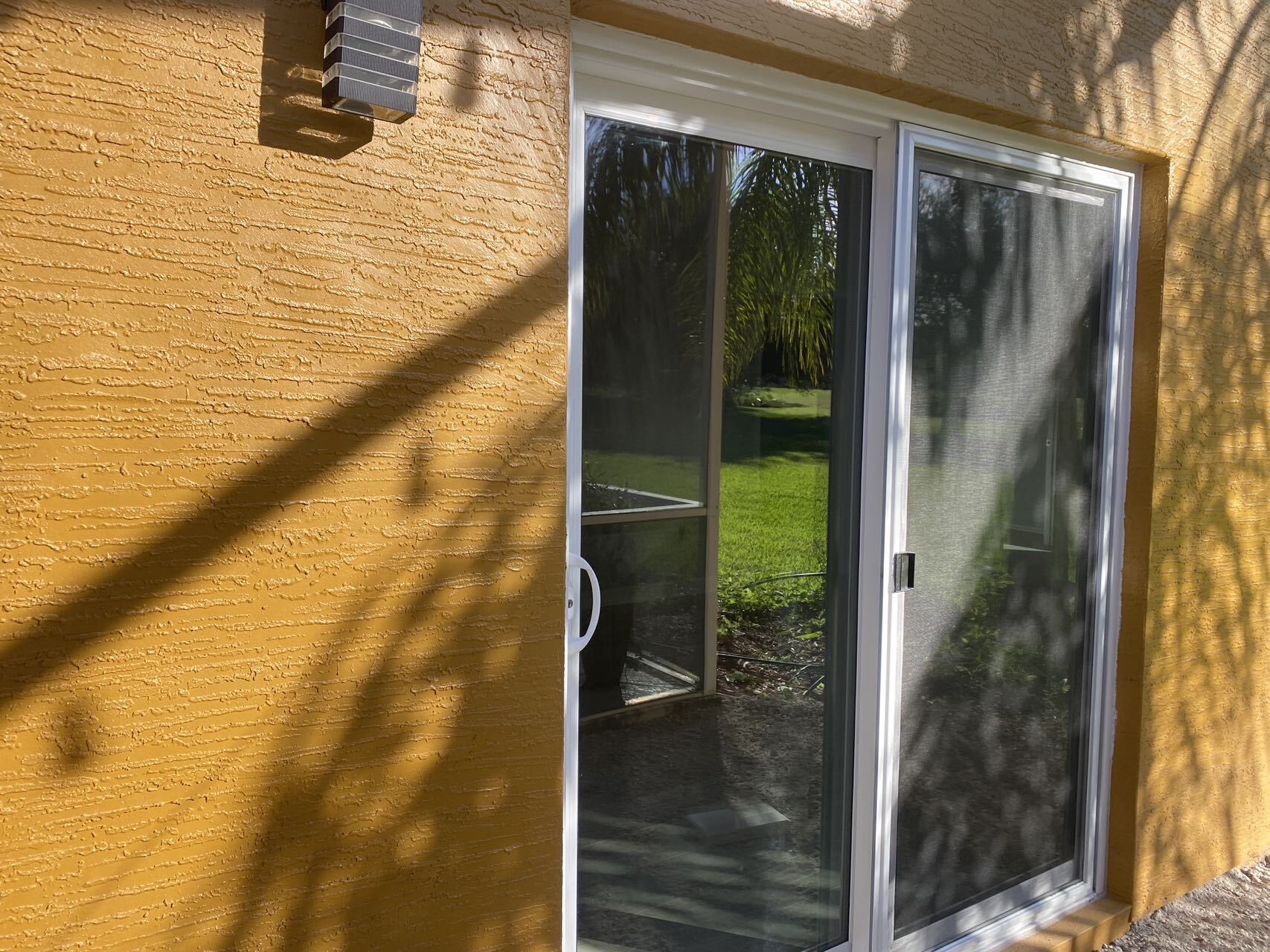 Building Photo - 628 Hills Blvd