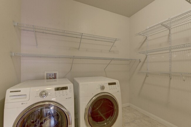 Building Photo - Single Story Home in Calico Ridge