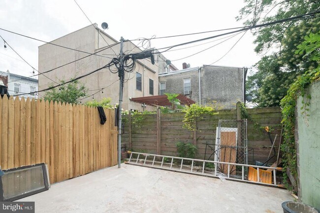 Building Photo - 1606 Wharton St