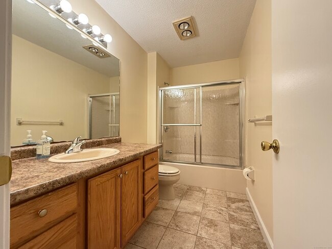 Building Photo - 27 Crows Nest Ln