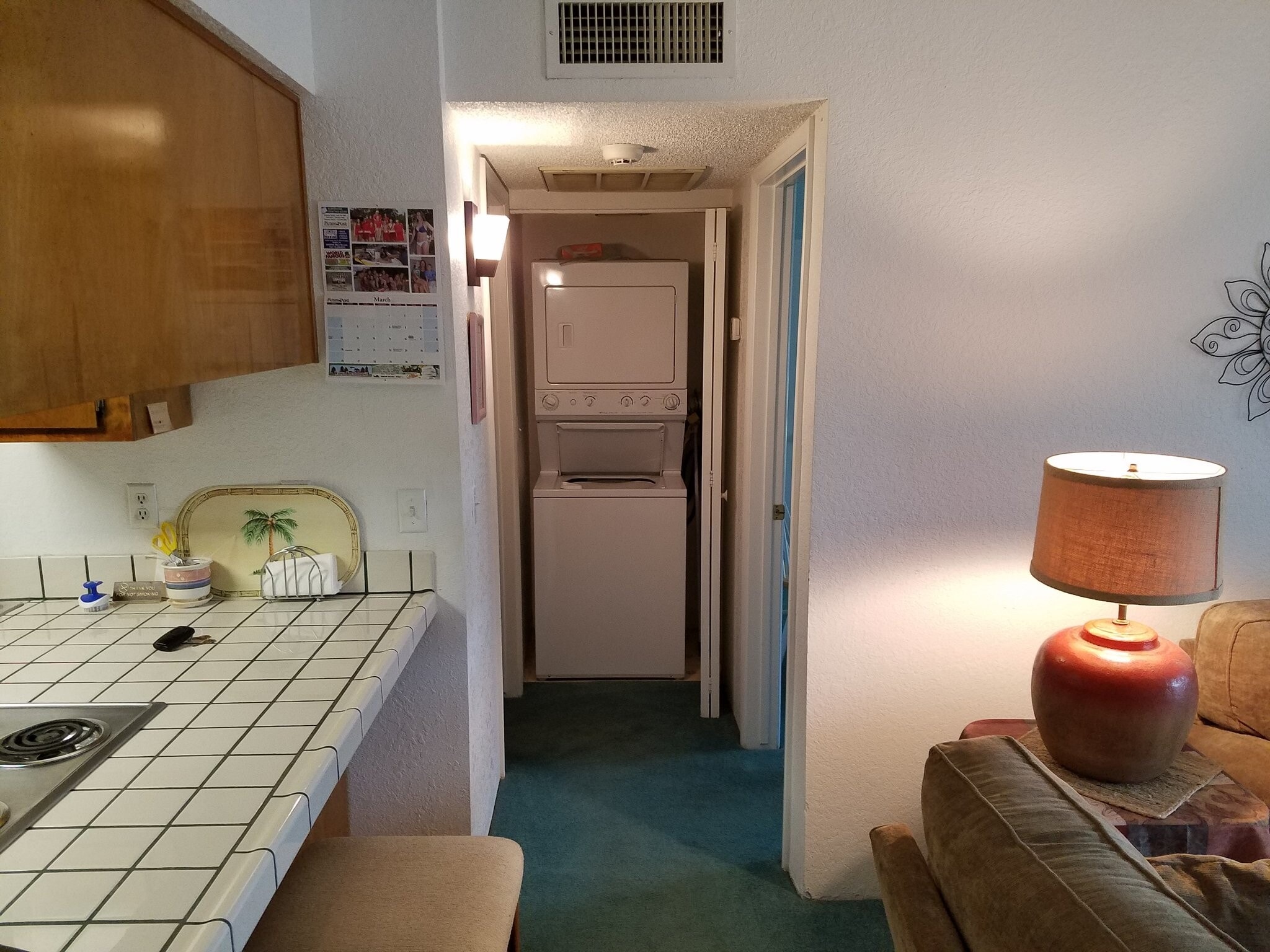 Building Photo - 276 Lake Havasu Ave