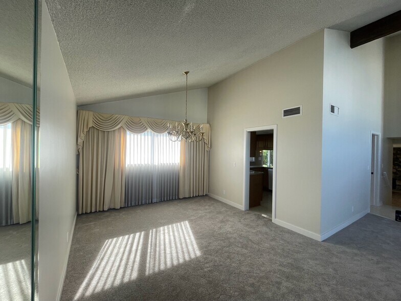 Building Photo - 7792 Citadel Cir