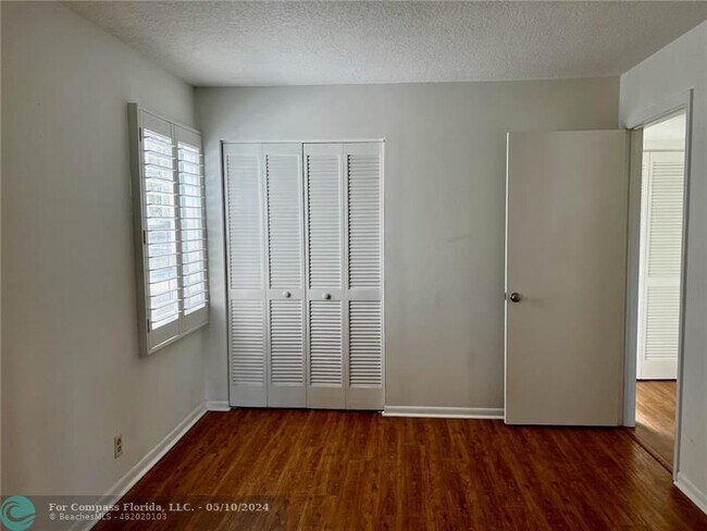 Building Photo - 5307 Buckhead Cir