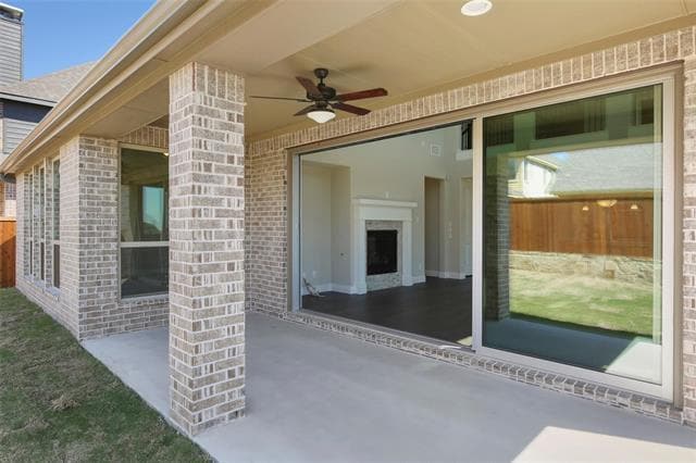 Building Photo - 756 Carlisle Dr