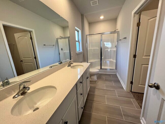 Building Photo - 22091 Chancery Ln