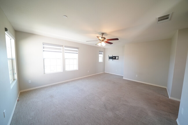 Building Photo - 28955 Buena Vista Ct