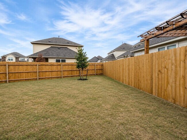 Building Photo - 4008 Birdwatch Loop