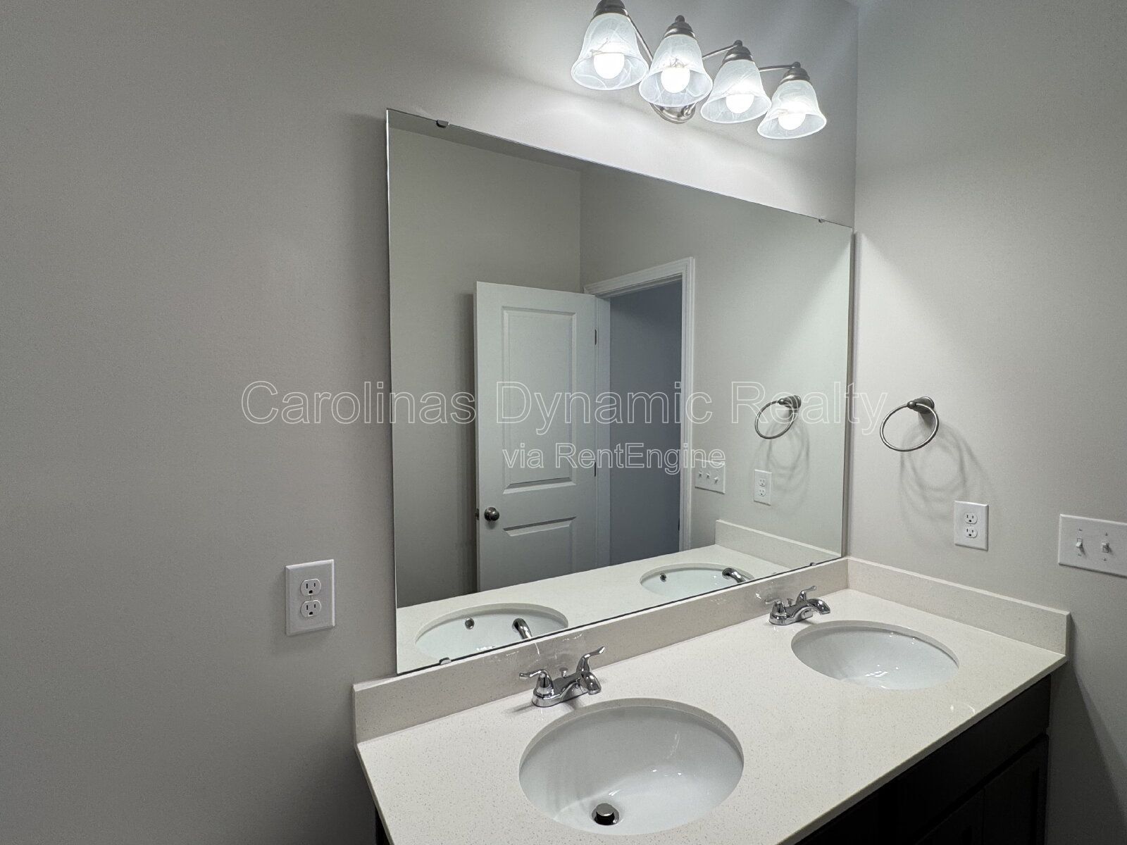 Building Photo - 106 Titanium Dr