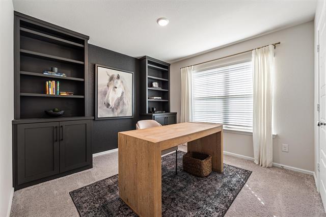 Building Photo - 137 Greenback Trl