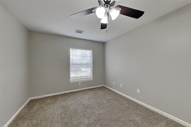 Building Photo - 6611 Emerald Ash Ct