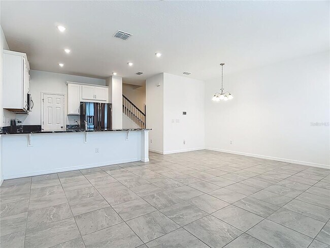 Building Photo - 2512 Blowing Breeze Ave