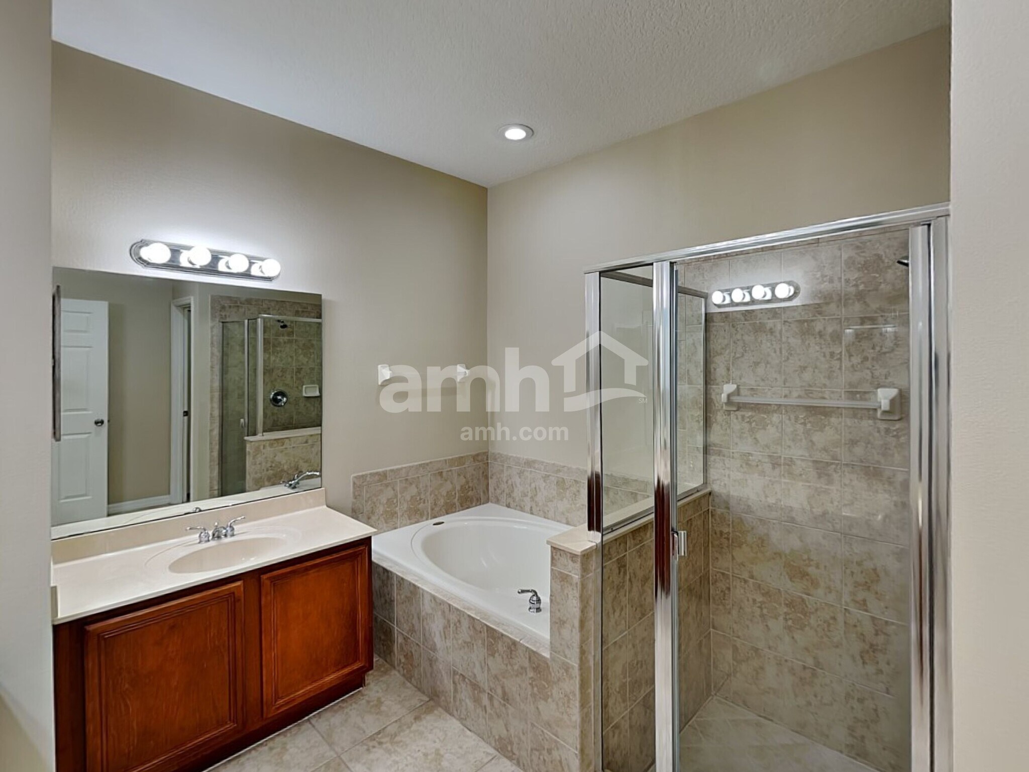 Building Photo - 513 Spring Leap Cir