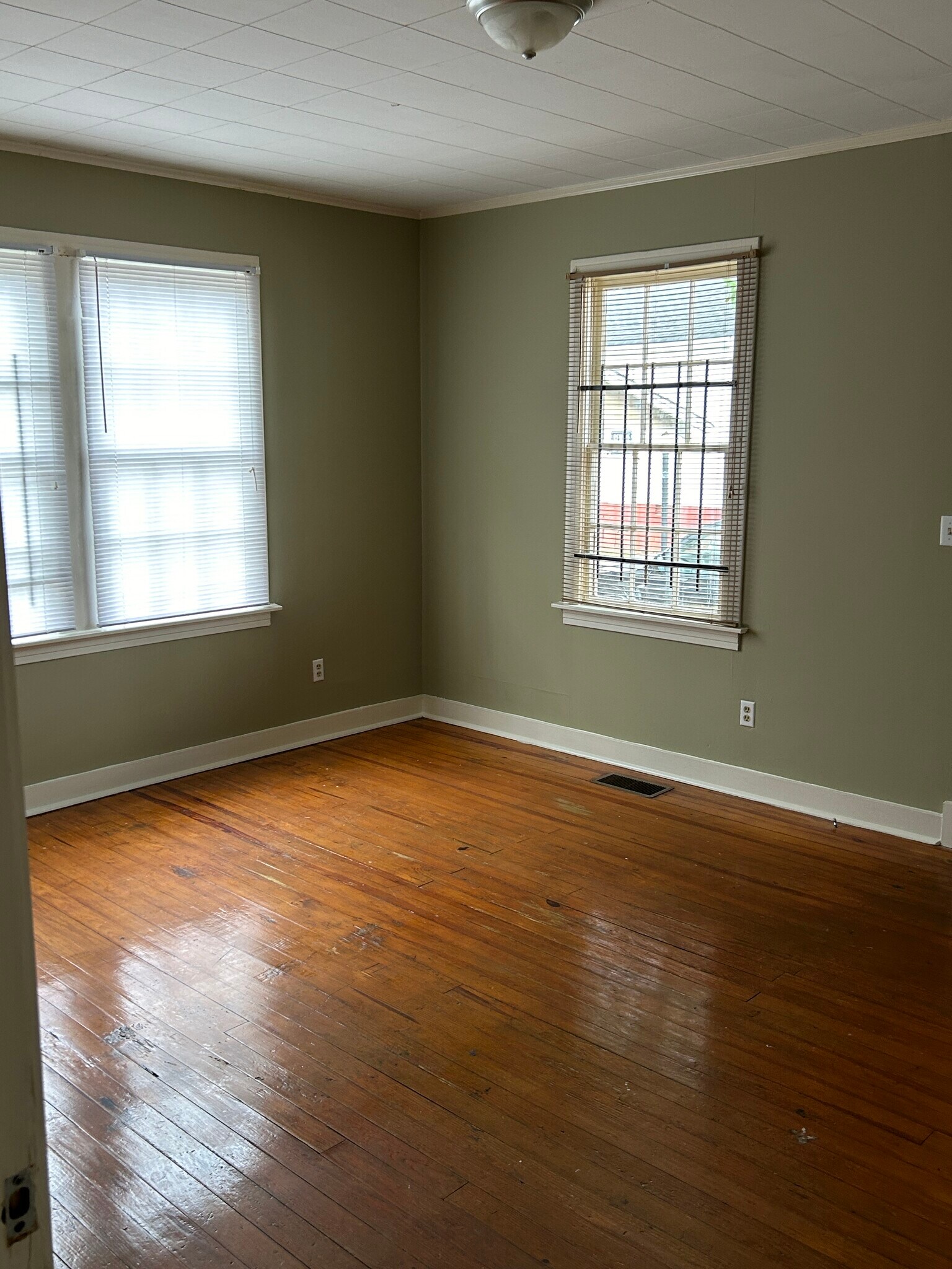 Building Photo - 309 Fredrica Ave