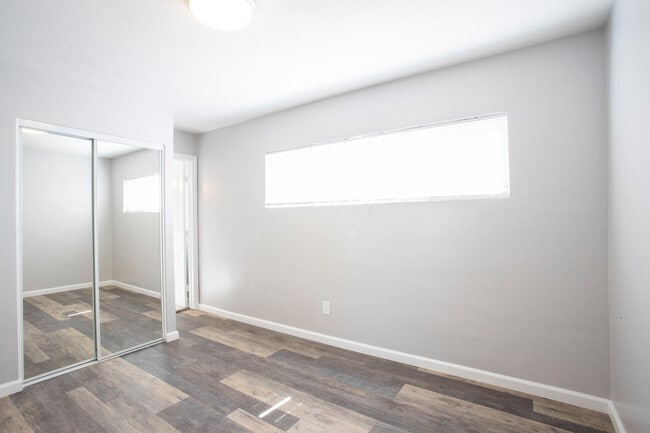 Building Photo - 3853 Cherokee Ave