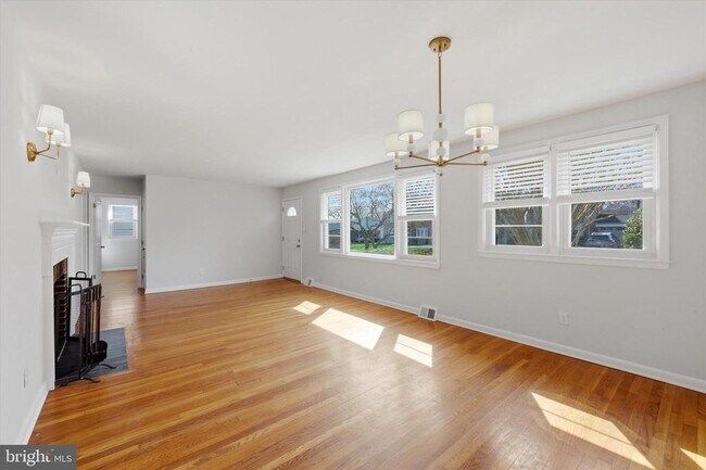 Building Photo - 107 Alders Dr