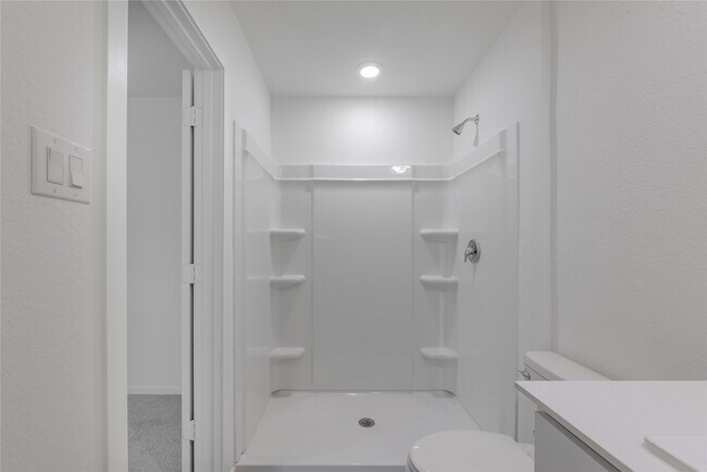 Building Photo - 18004 Valle Cupa Ln