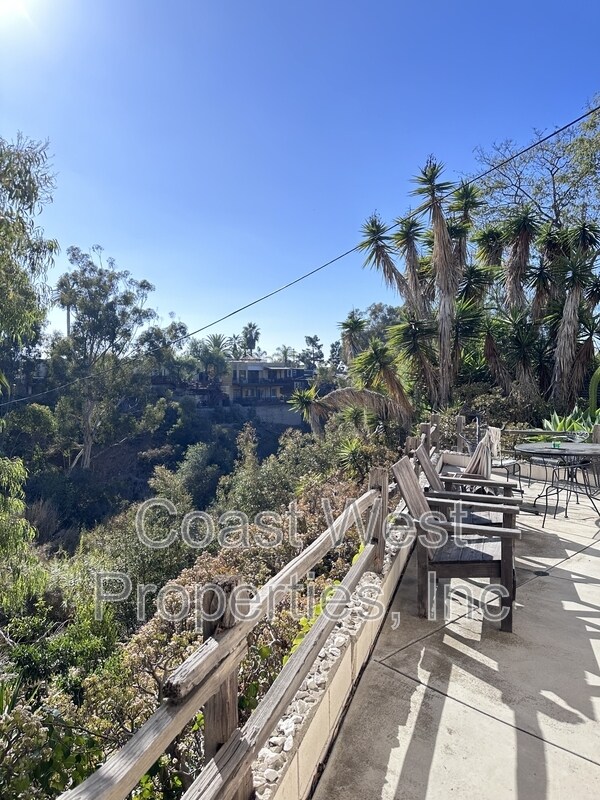 Building Photo - 4566 Maryland St