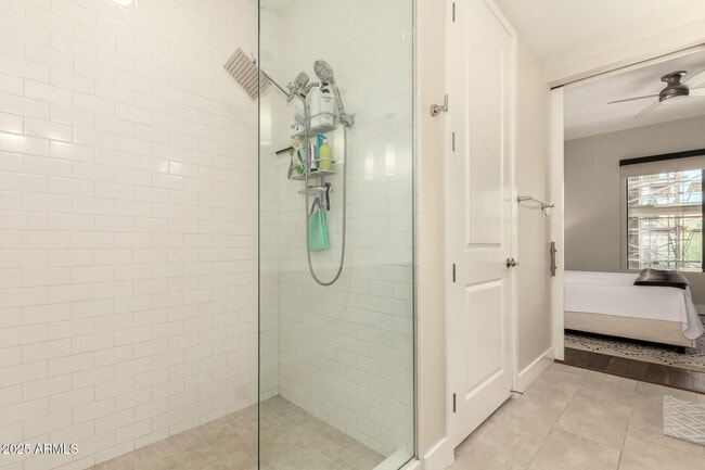 Building Photo - 7300 E Earll Dr