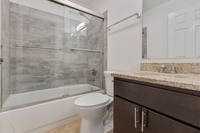Building Photo - 86 Gant Cir