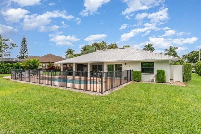 Building Photo - 1933 Countess Ct