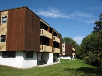 Building Photo - Rivermist
