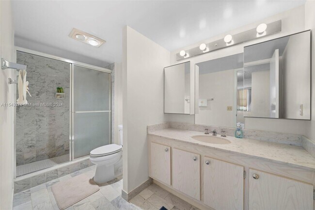 Building Photo - 2401 S Ocean Dr
