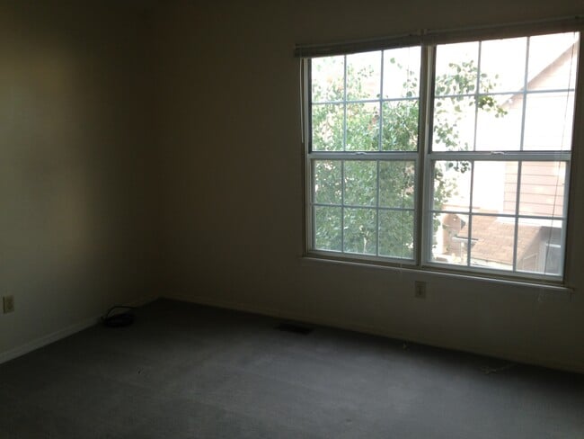 Building Photo - 17157 E Whitaker Dr